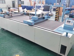 紙箱割樣機能切割那些材料